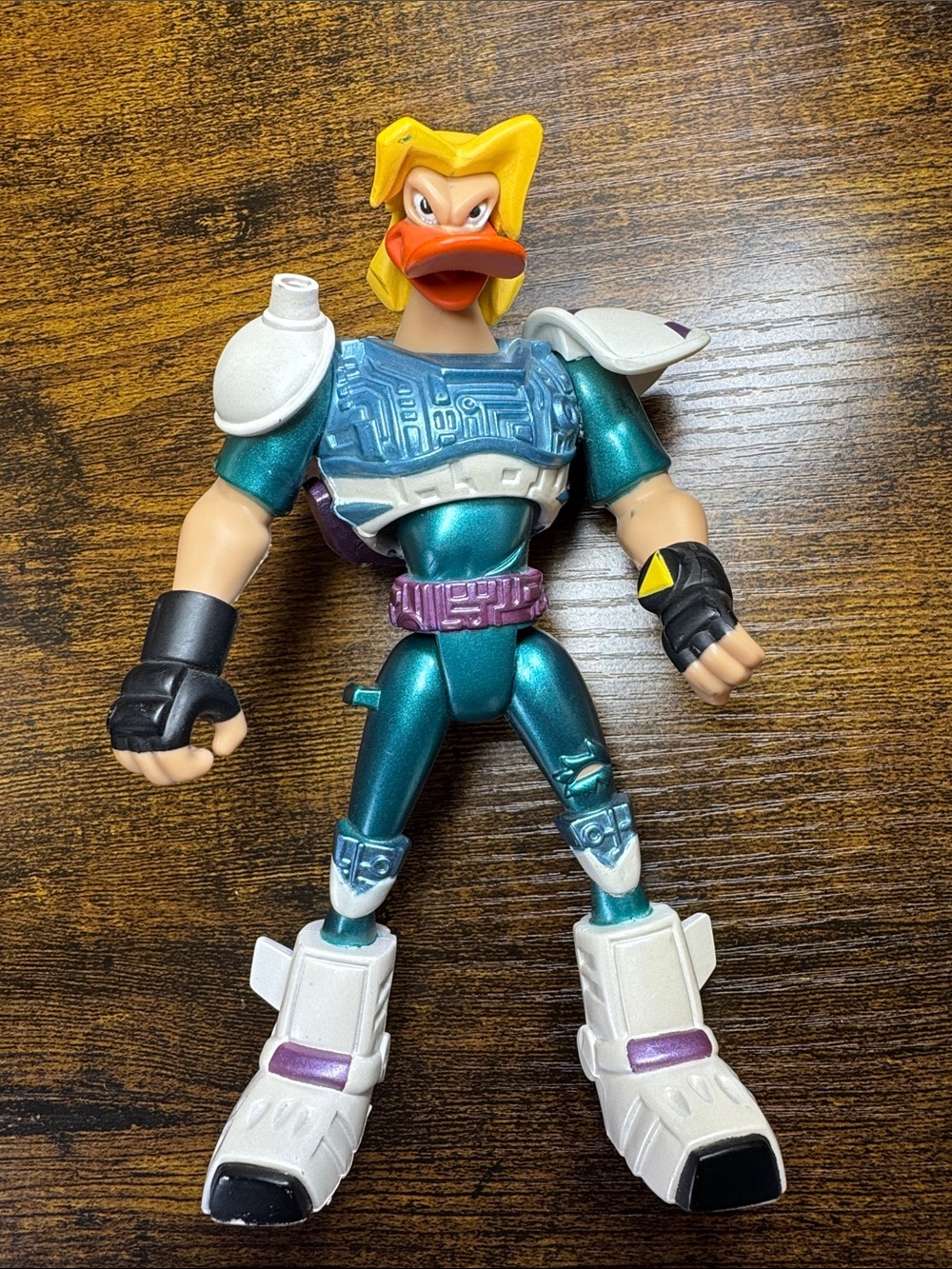 Disney Mighty Duck Action Figure Puck Bomber 6" - Picture 7 of 9
